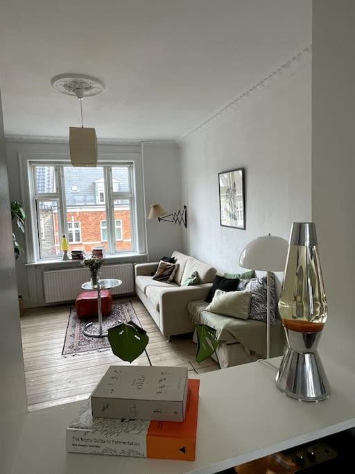 The Heart Of Norrebro Apartment, Sleeps 4 People * København